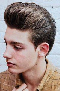 pompadour-hairstyle-classic.jpg