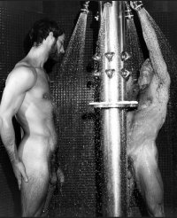 nude men shower 01976 gayfancy (32).jpg