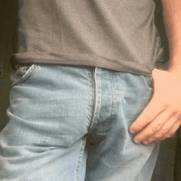 GIF-bulge-swinger-jeans.gif