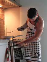 hot-men-kitchen_24.png