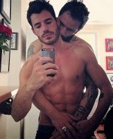 f635a72e43d2e64bd7c66e3c6c110672--couple-selfie-gay-couple.jpg