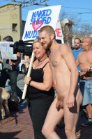 naked-protest-30.jpg