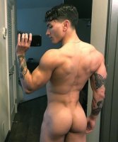 naked male selfie (44).jpg