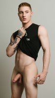 naked guys show off 01939 gayfancy (36).jpg